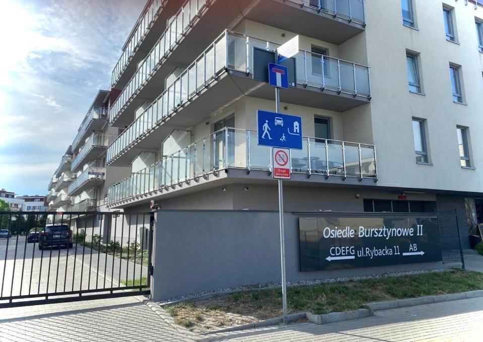 Apartament Mniszek Kolberg Exterior foto